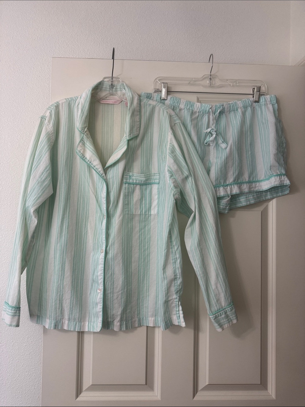 Victoria’s Secret Mint & White Striped Pajama Set - size L
